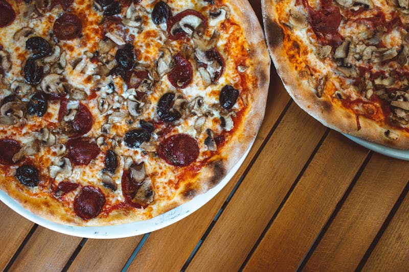 Solo warrior single pizza combo